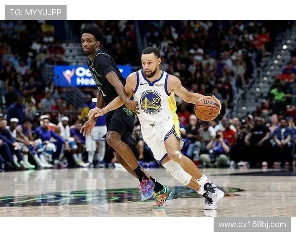 勇士vs鹈鹕13记三分雨横扫全场点燃季后赛激情之夜再创辉煌时刻